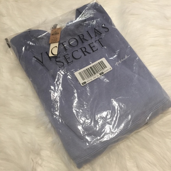 NIP. VARSITY CREW SWEATSHIRT - Picture 3 of 3